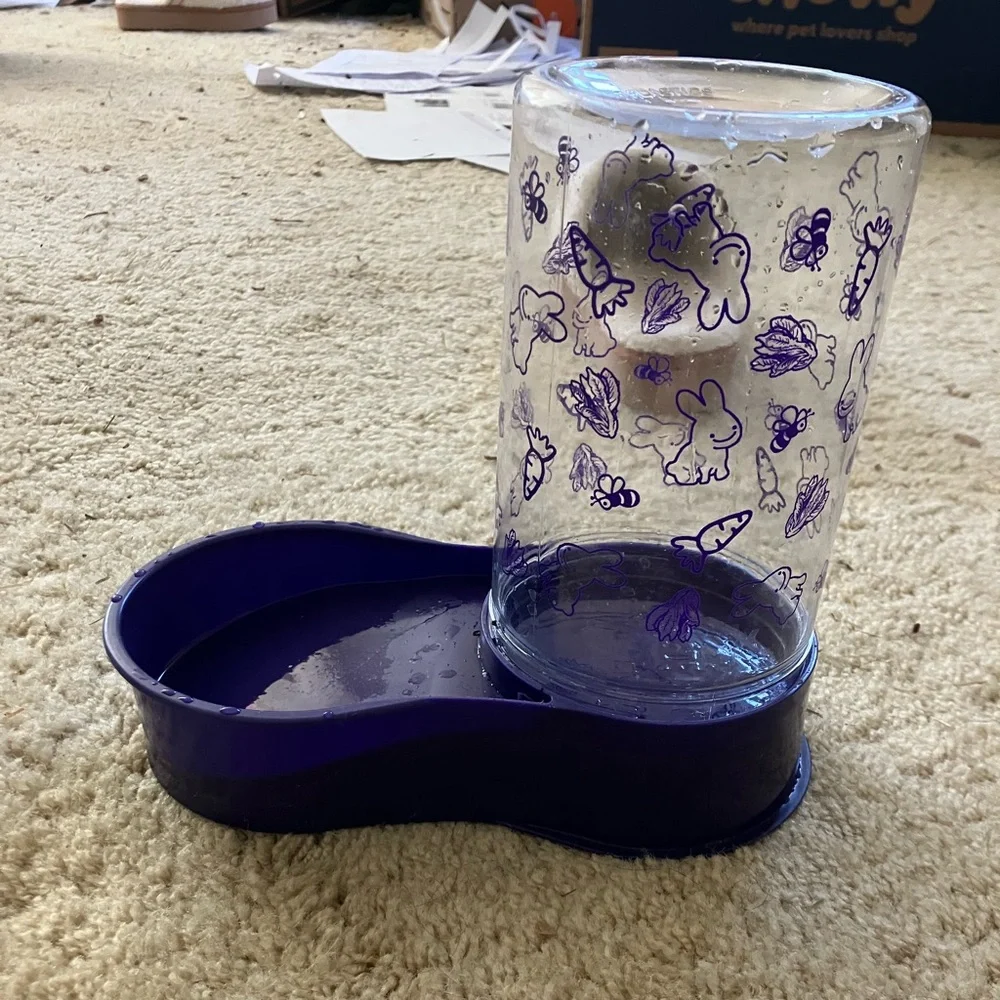 LIXIT Purple Rabbit Feeder / Waterer